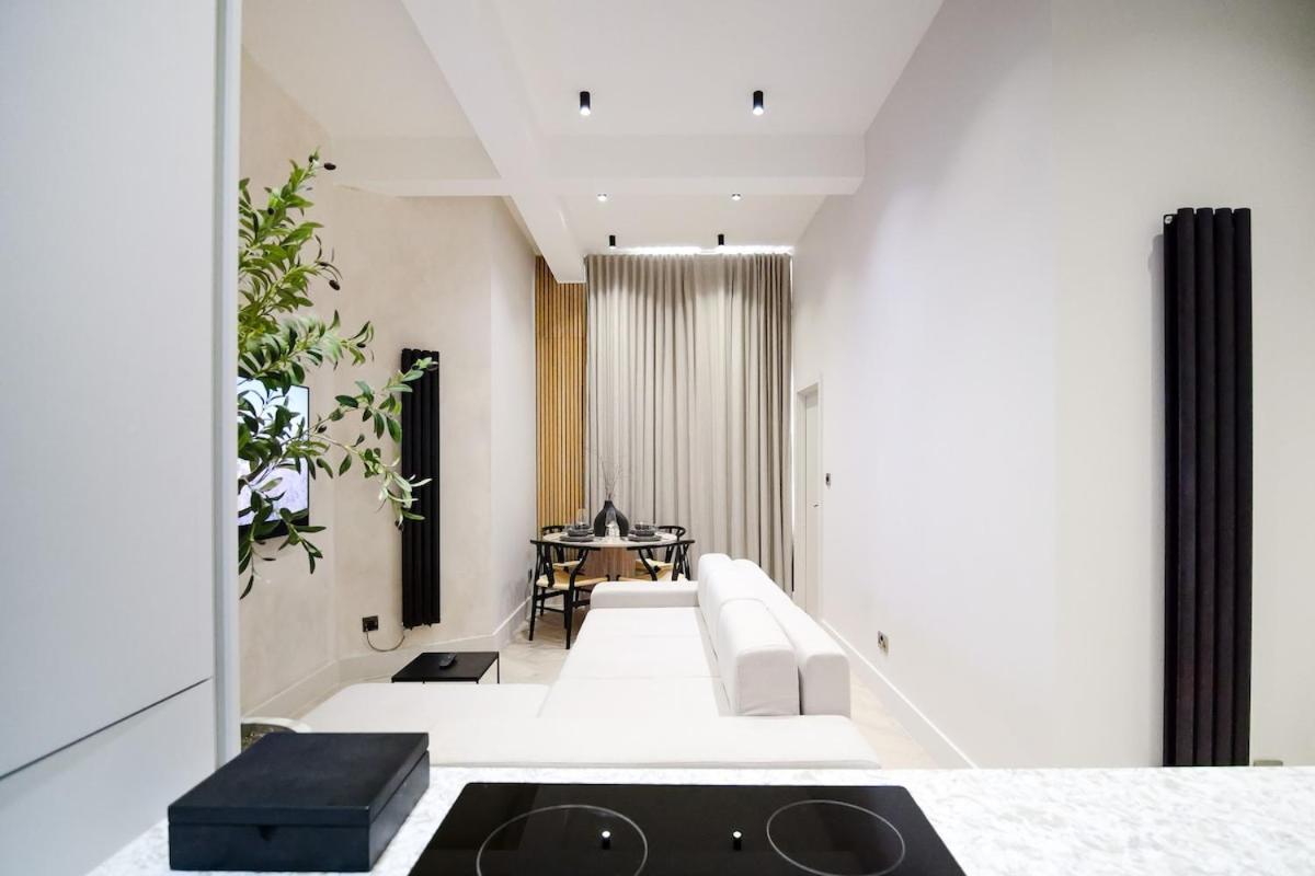 Japandi By The Heim Residences Manchester Esterno foto